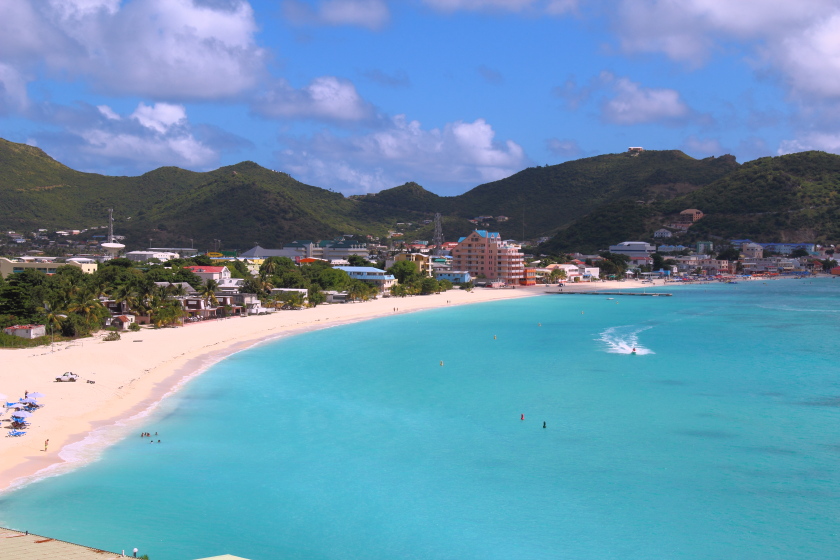 Sint Maarten is among the best Caribbean destinations of 2015 ... photo by CC user Clavius66 on wikimedia